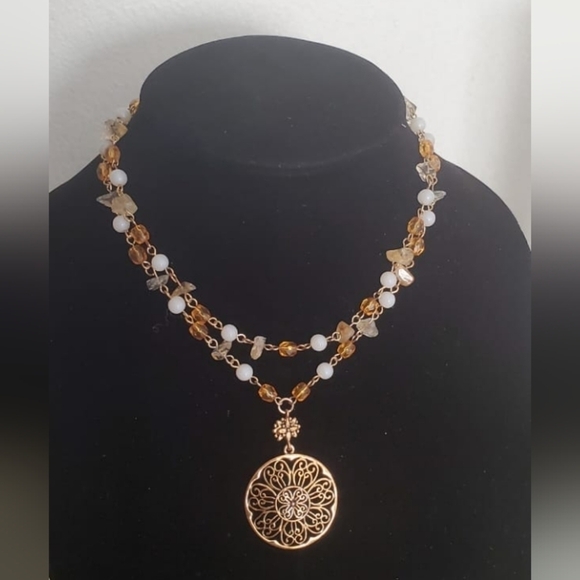 Long Barrel Pearl Beaded Necklace. 🌴 - Picture 5 of 5